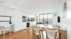Balmain Modern Apartments - Image 3