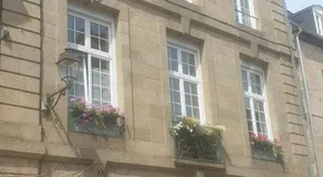 Des fleurs au balcon - Image 4