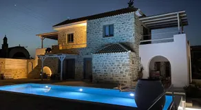 LAINI LUXURY SUITES - Image 4