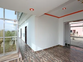 OYO Hotel Dolly - Image 4