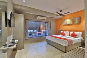 OYO 62851 Hotel Royal Star - Image 2