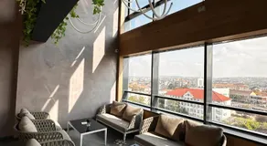 Ramada by Wyndham Oradea - Image 4