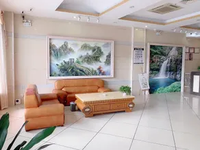 Yihao Huaxuan Hotel - Image 2