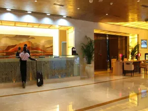 Pavilion Century Tower Hotel - Image 3