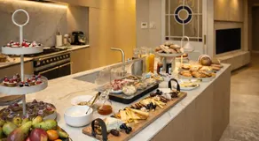 DEUXHOMMES Boutique B&B Massage&Spa - Image 5