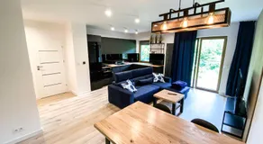 Lemon Park Apartments Parking Gratis - Image 2