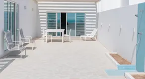 Liora Inside Al Dana beach Resort - Image 4