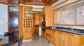 Emangunini Guest house - Image 3