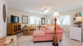 Siesta Villa Coralline - Charming Beach Villa on Siesta Key - Image 2