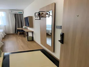 GreenTree Inn Beijing Chaoyang District Shilihe Subway Station Express Hotel - Image 5