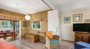 A Sweet Escape - Beachcombers Cottage - Image 2