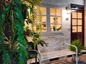 Noir Cafe And Hostel Chinatown Bangkok - Image 3