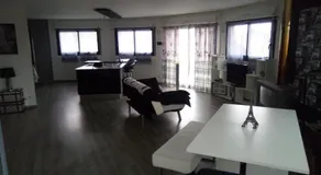 LOFTCOSY 115M2 i et rundt træhus, WIFI og BEIN fri sport - Image 2