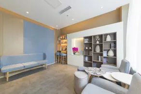 Home Inn Neo Qinhuangdao Railway Station Yanshan Avenue - Image 4