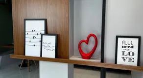 Studio com Garagem, Térreo com Acesso privativo e WIFI, a 5 Minutos do Centro - Image 4