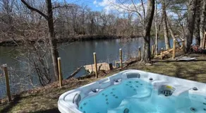 Family Lake House Waterfront - Image 4