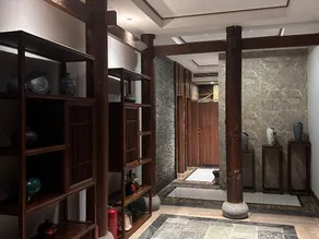 Chongqing Riverside Courtyard Hostel - Image 3