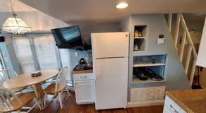 Ocean Cabin 23 Honeymoon Suite Pet Friendly - Image 5