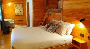 B&B Court1828 - Image 2