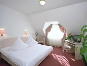 Hotel Zur Krone - Image 3