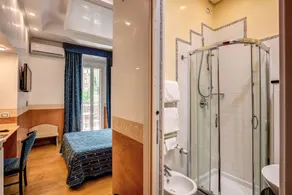 Hotel Verona Rome - Image 2