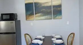 Private Apt King Suite, L.I, NY-Hamptons to NYC - Image 4