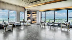 Dali Old City Yueshan Haiban Villa Luxury Hotel - Image 2
