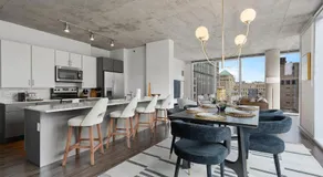 Linea Luxury Living with Indoor Pool and Rooftop Views in The Loop - Image 3