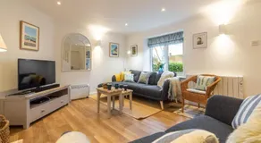 Cherry Tree Cottage GB - Image 2
