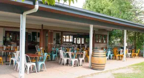 Ulmarra Hotel - Image 4