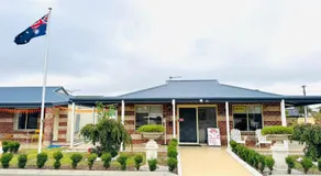 Marulan Motor Inn - Image 4