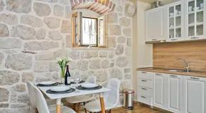 Vila Maestral Kotor - Image 3