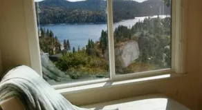 Outrageous Lake View Villa pets ok - Image 3