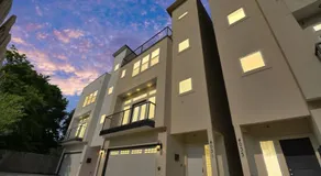 La Casa Blanca-Rooftop Skyline with Gameroom - Image 5