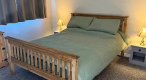Eco friendly White House sleeps 8 - Image 2