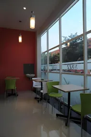 Guest House Nozz - Image 2