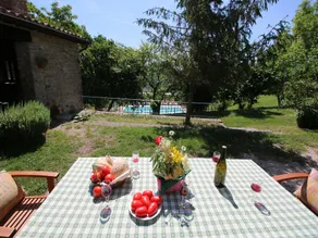 Timeless Holiday Home in Apecchio with Garden - Image 3