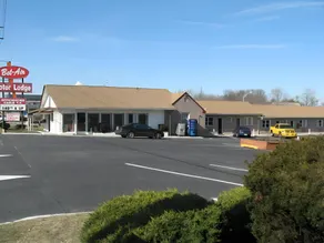 Bel Air Motor Lodge - Image 3