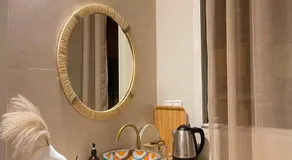 Cozy nest bedroom - family only - Image 3