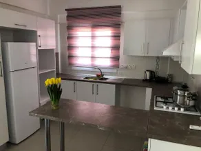 Three Bedroom Apt, Central Location, spacious - Image 4