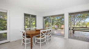 Anthonys Treehouse by the Beach - Image 4