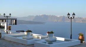 Maison Des Lys - Luxury Suites - Image 5
