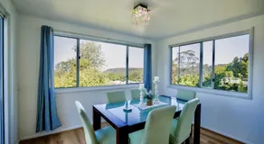 Tri Living with Coastal Views Tamborine Mountain - Image 3