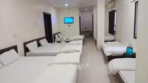 Hotel Shree Aaradhy - Image 5