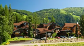 Kandahar Lodge at Whitefish Mountain Resort - Image 3