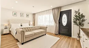 Lyn's Stay - Image 2