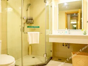 GreenTree Inn ShangHai SongJiang SongDong Business Hotel - Image 1