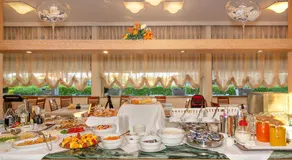 Hotel Esplanade - Image 4
