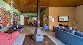 Chameleon Backpackers & Guesthouse - Image 5