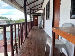 Lux Guesthouse - Image 3